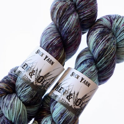 Wren and Ollie Sock Yarn (4ply/fingering weight) 100gm