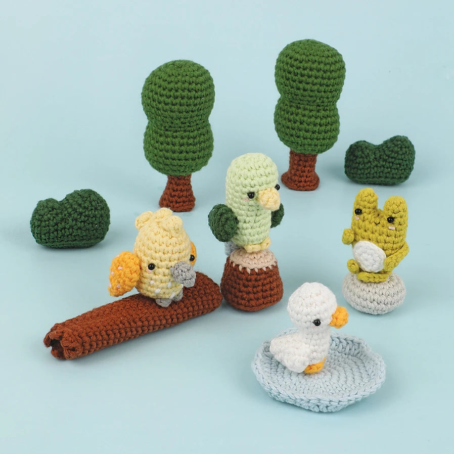 Mini Amigurumi - 62 Tiny Designs to Crochet by Vivika Vaina