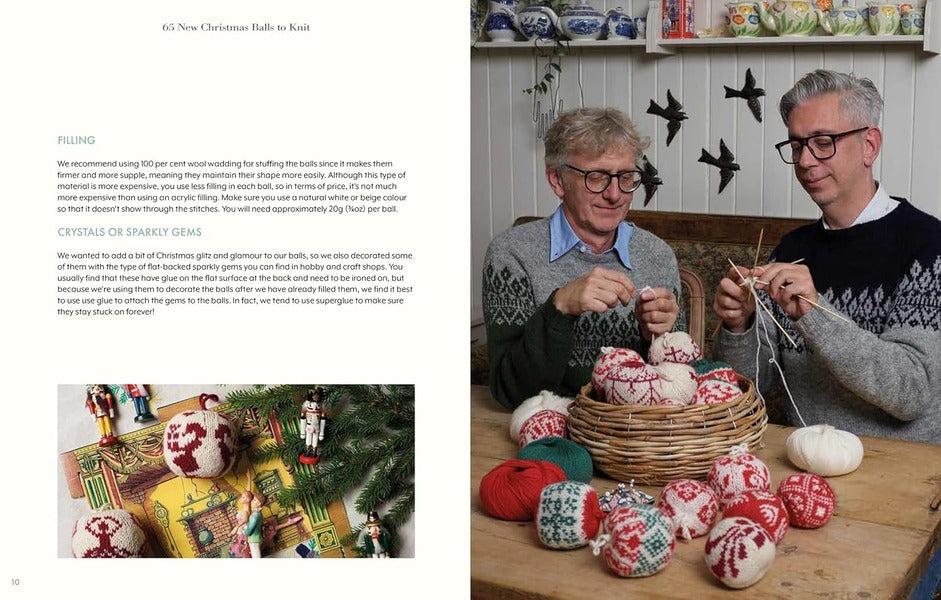 65 New Christmas Balls to Knit by Arne and Carlos