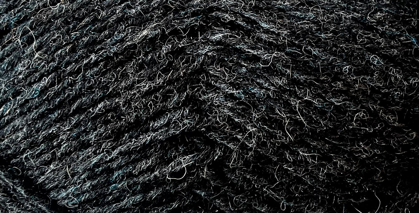 Zealana Heron  - Fine NZ Merino and Brushtail Possum - 10ply/worsted 50gm