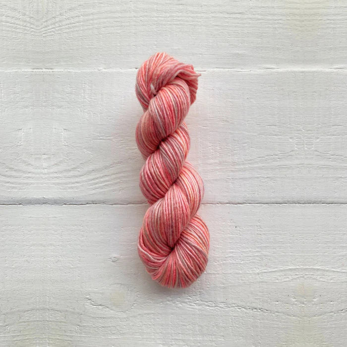 Manos Del Uruguay Silk Blend 50gm - 8ply/ DK