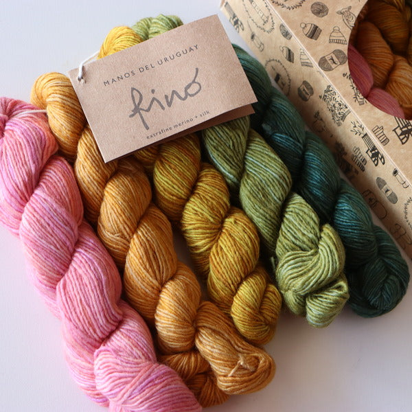 Manos Del Uruguay Fino 4ply/Fingering - 70% Merino Wool/30% Silk (5 x 20gm box)