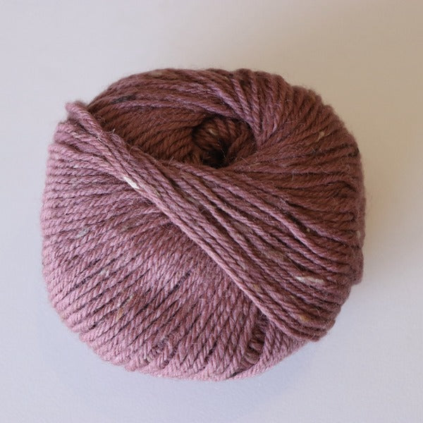 Heirloom Merino Fleck (8ply/DK)