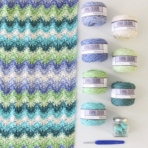 YYC Kit - Ric Rac Blanket made with Vinnis Colours Nikkim